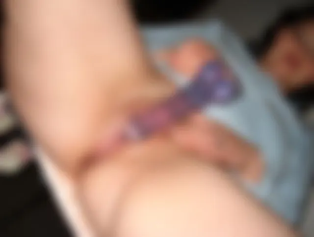 Orgasmus mit dem dicken Dildo