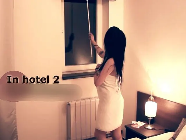 Im Hotel 2 Masturbation