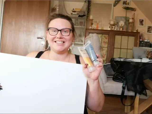 TITTEN-KUNST!! WENN DAS RUNDE AUF DAS ECKIGE SOLL...