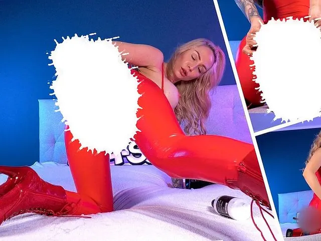 TIEF, TIEFER ... Fisting Glove Play in Lack und Latex !