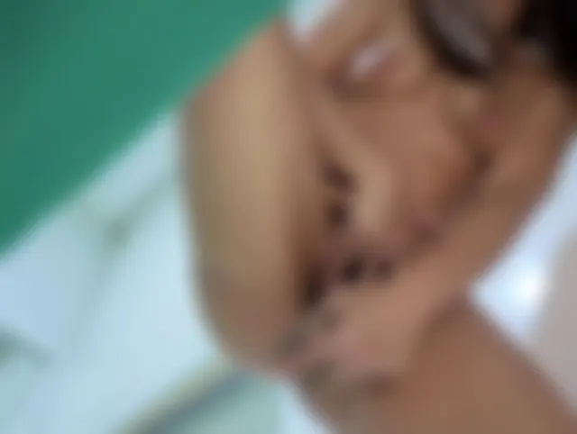 Masturbation mit meinem Spielzeug bis zum Orgasmus