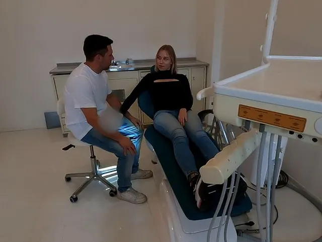 Herr Doktor, ich brauche Ihren Schwanz!