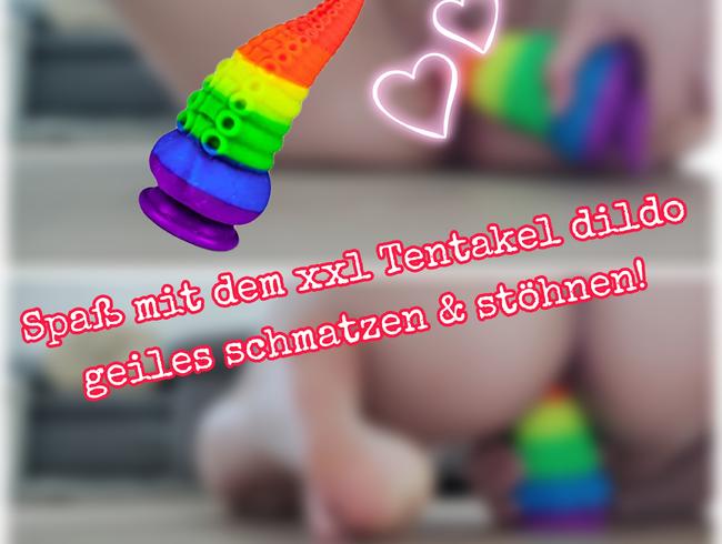 Tentakel dildo befriedigt mich und ich reite !