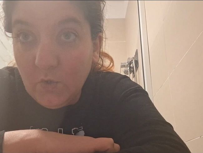 Mach ich das jetzt wirklich? Mein erstes NS in der Dusche